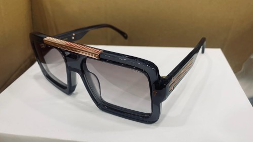 Black Square-Frame Fashion Eyewear with Decorative Gold Temple Detail