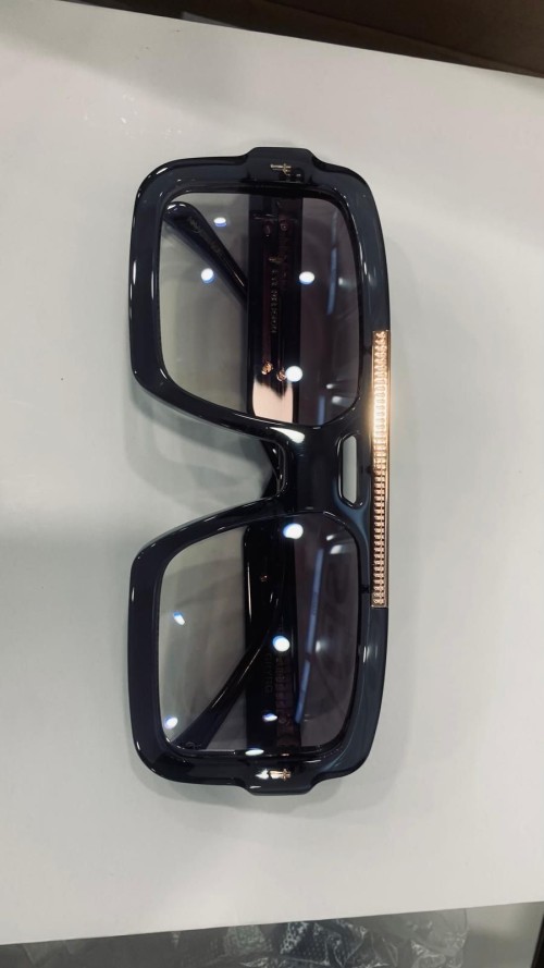 Black Square-Frame Fashion Eyewear with Decorative Gold Temple Detail